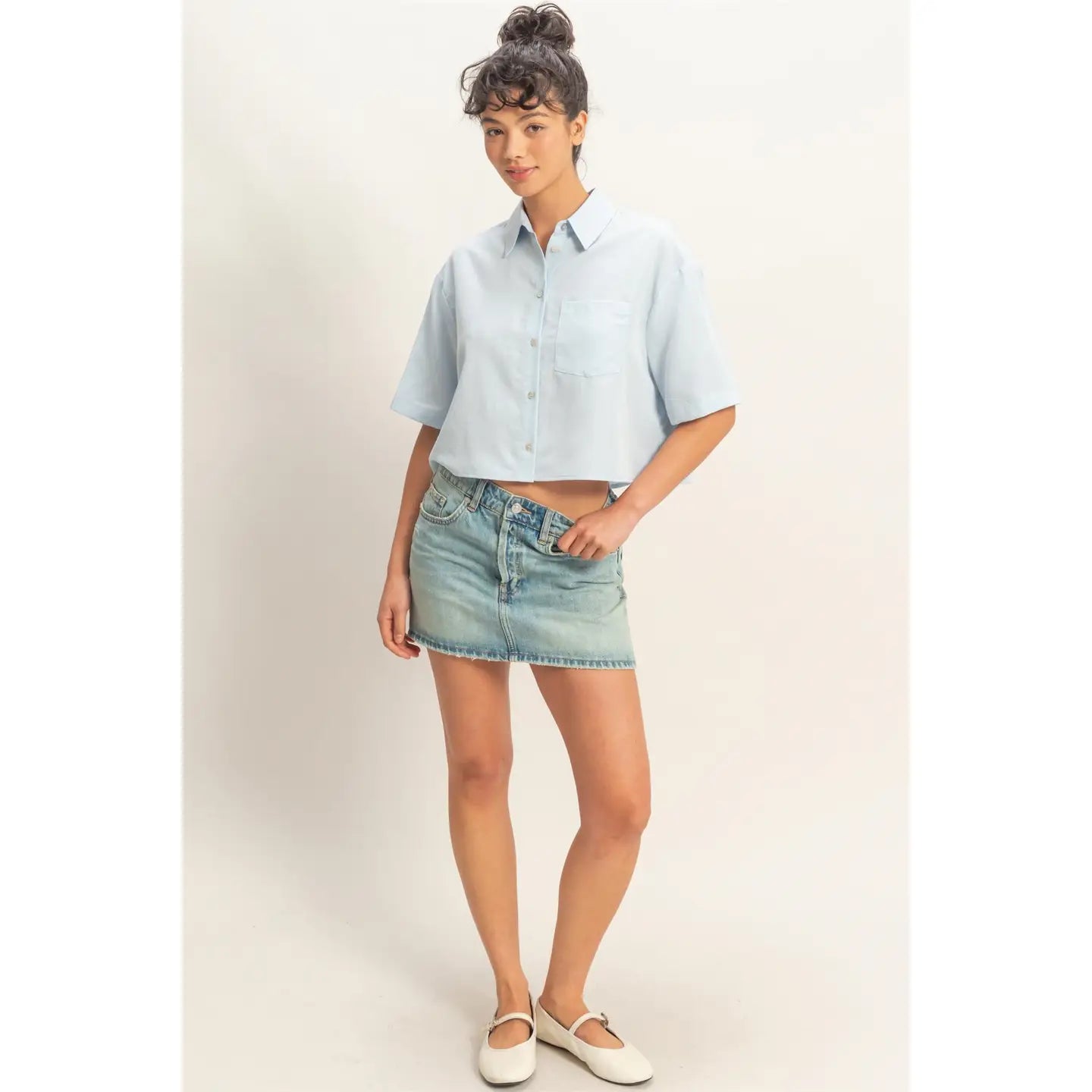 297 Linen Blend Crop Button Up Top