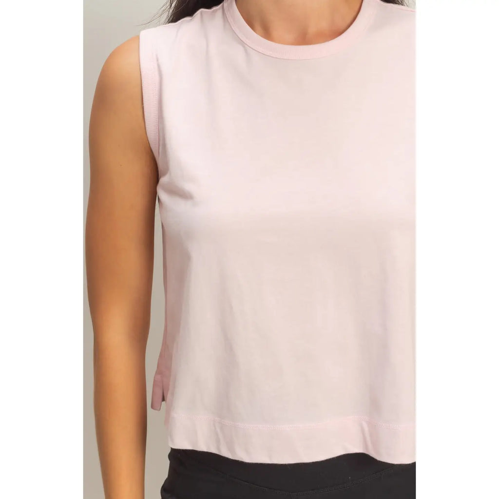 303 Sleeveless Crew Neck Top with Back Pleats