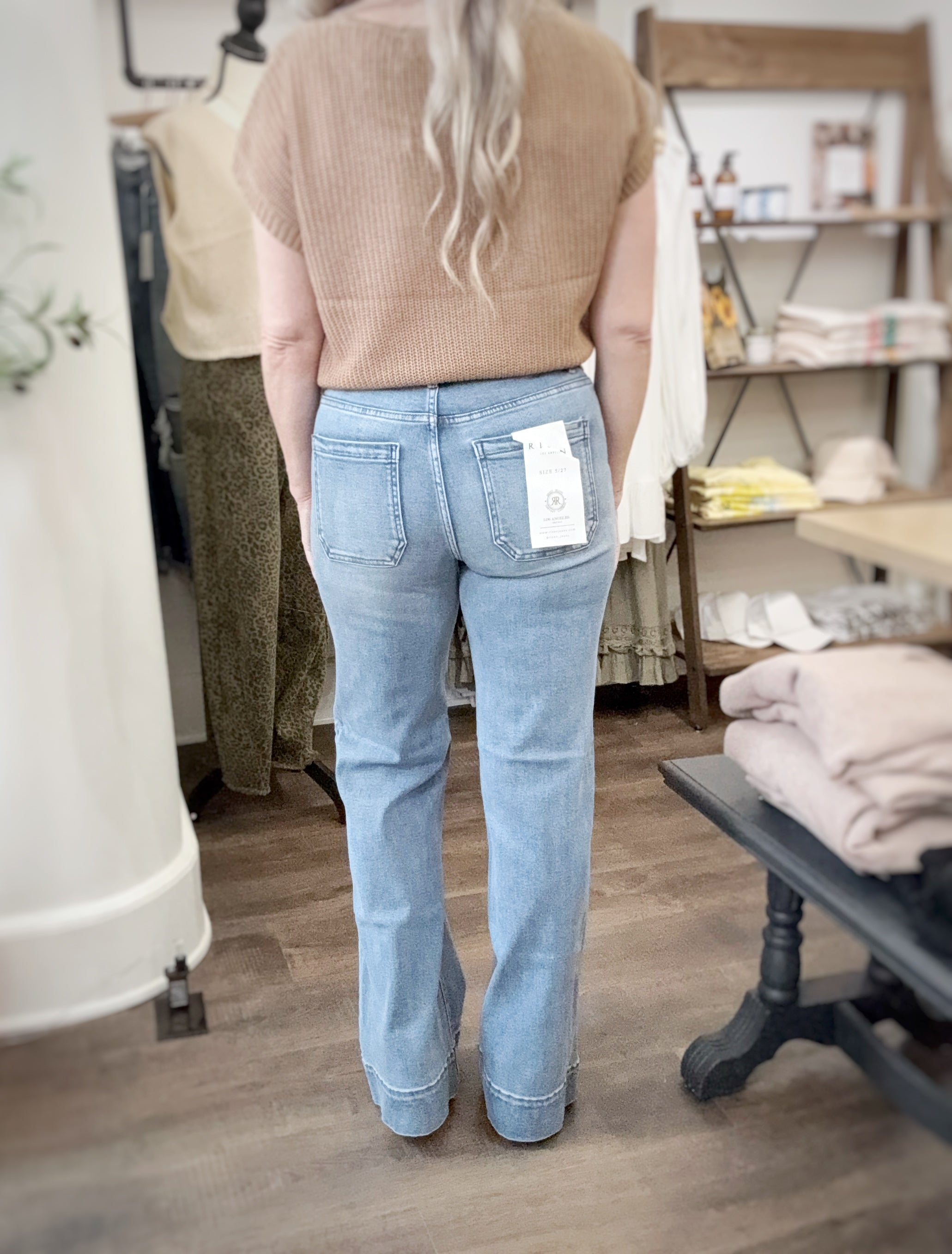 211 Tummy Control Hi Rise Slanted Pockets Jeans