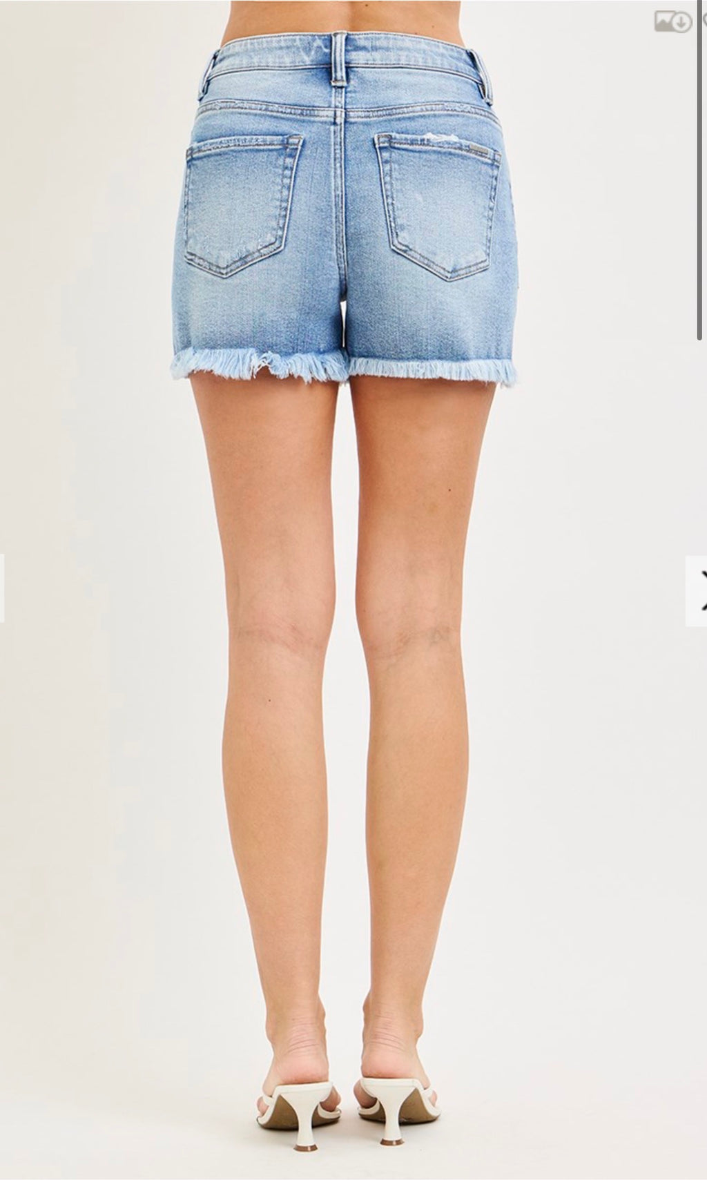 292 Light Wash Distressed Risen Jeans