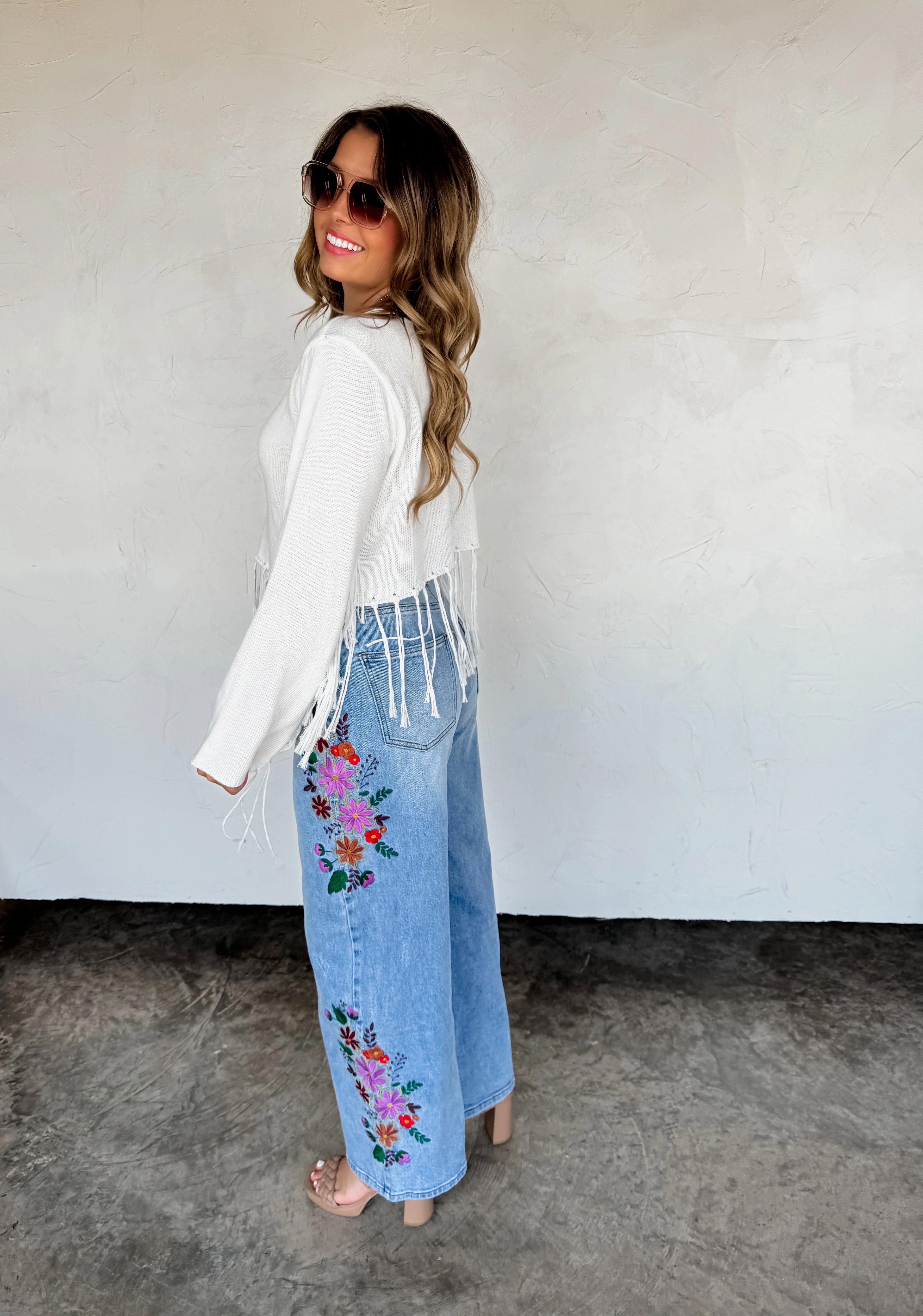 Floral Embroidered Wide Leg Jeans 270