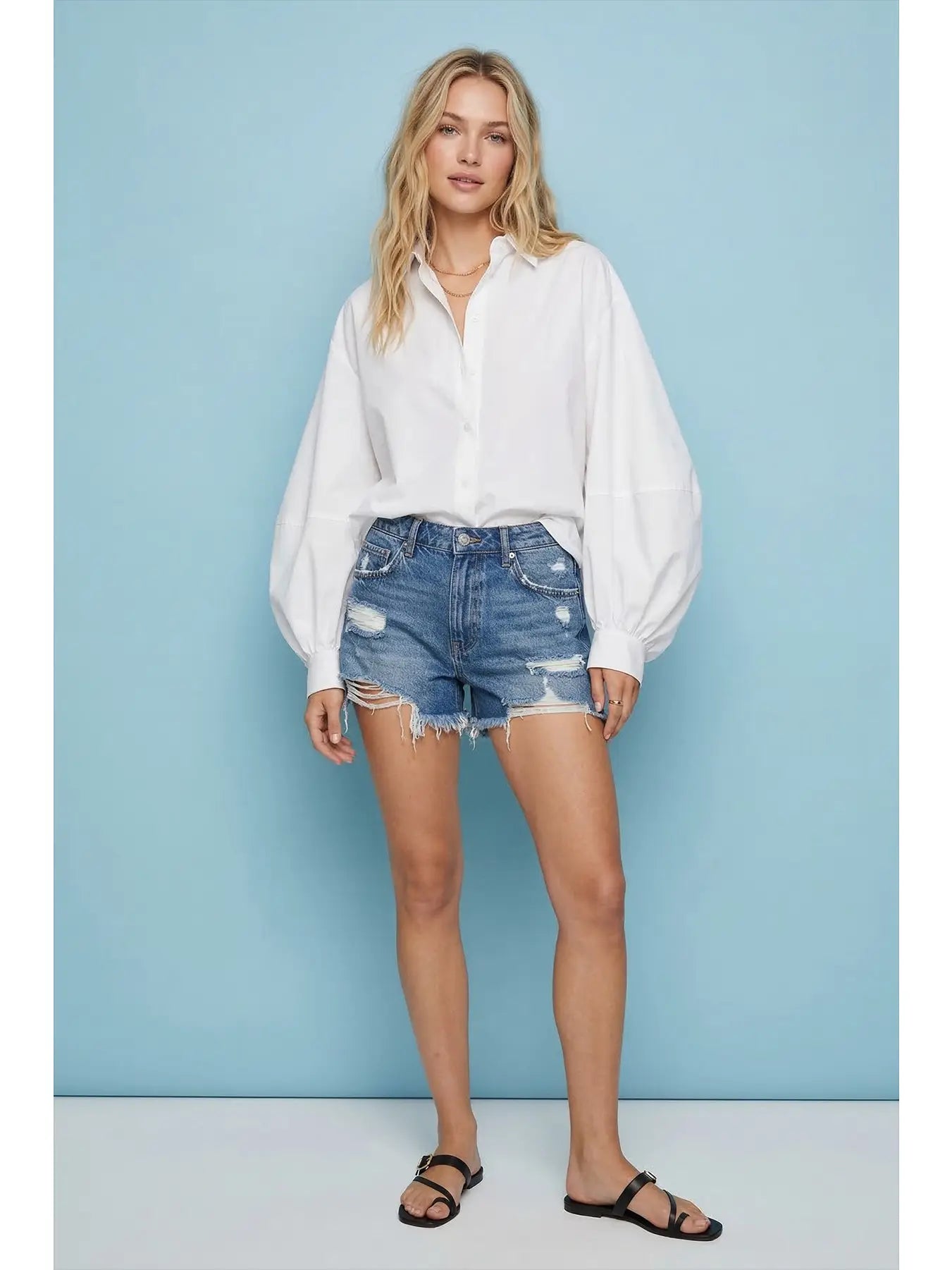 328 White Balloon Sleeve Button Down
