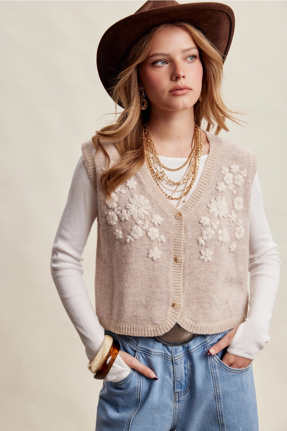 419 Meadow Grace Floral Vest