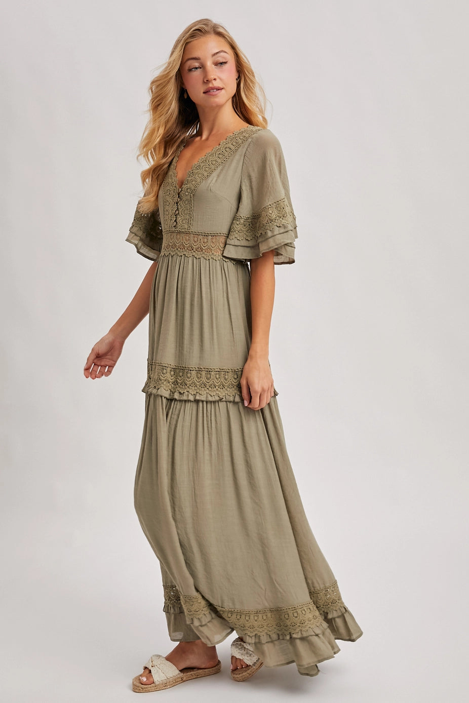 162 V-Neck Lace Trim Maxi Dress
