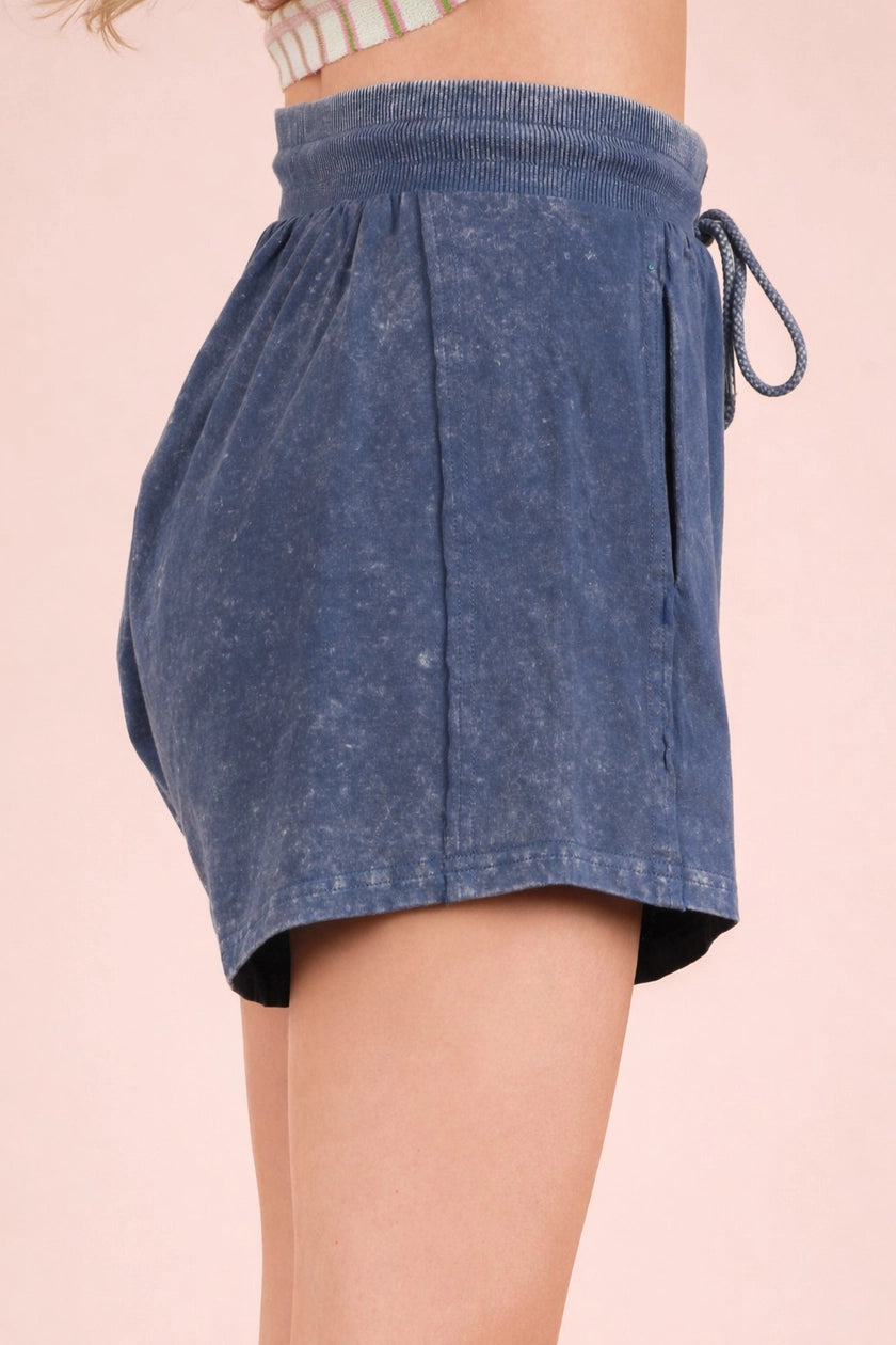 Mineral Washed Baggy Shorts 234