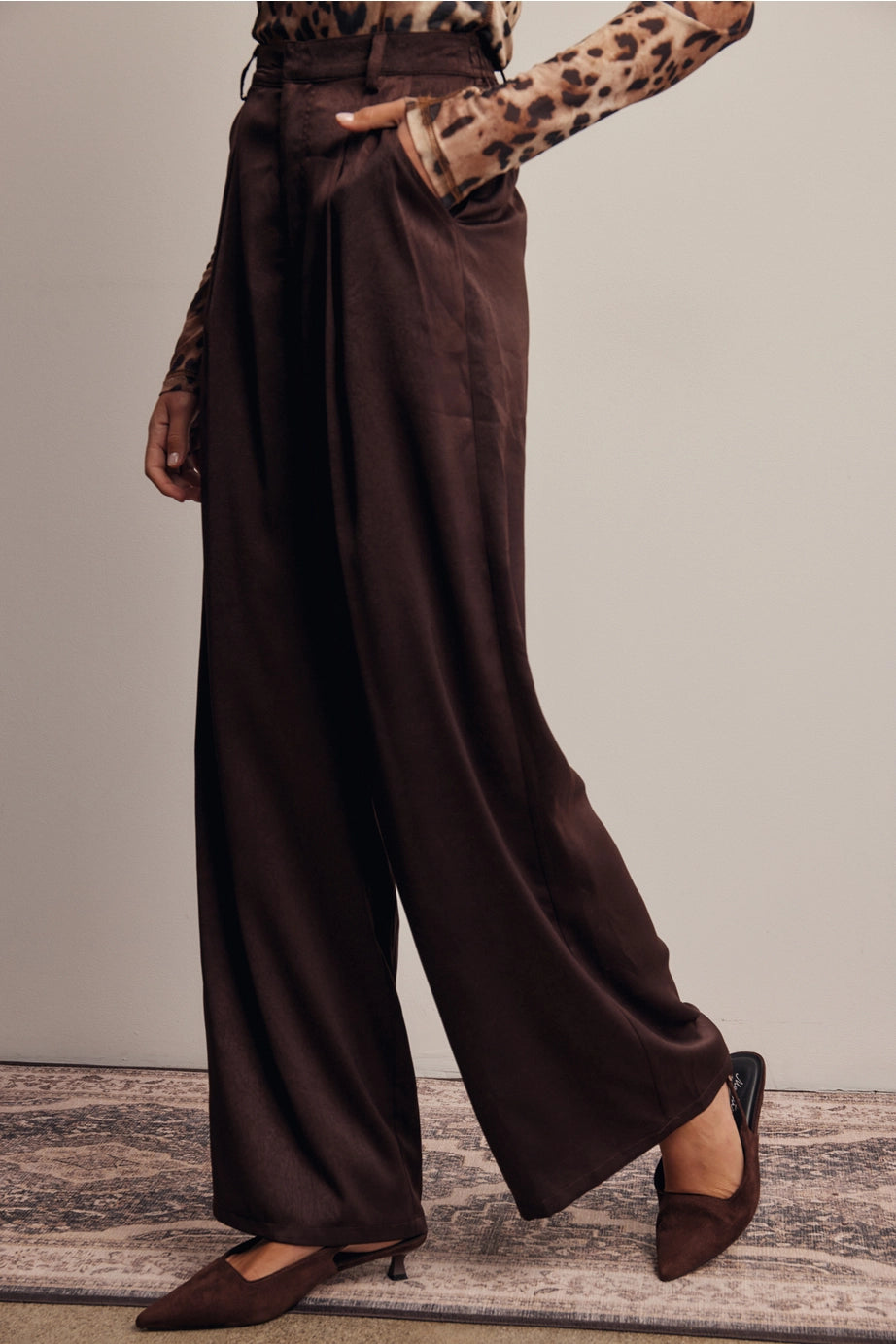 429 Everly Satin Wide Leg Pant
