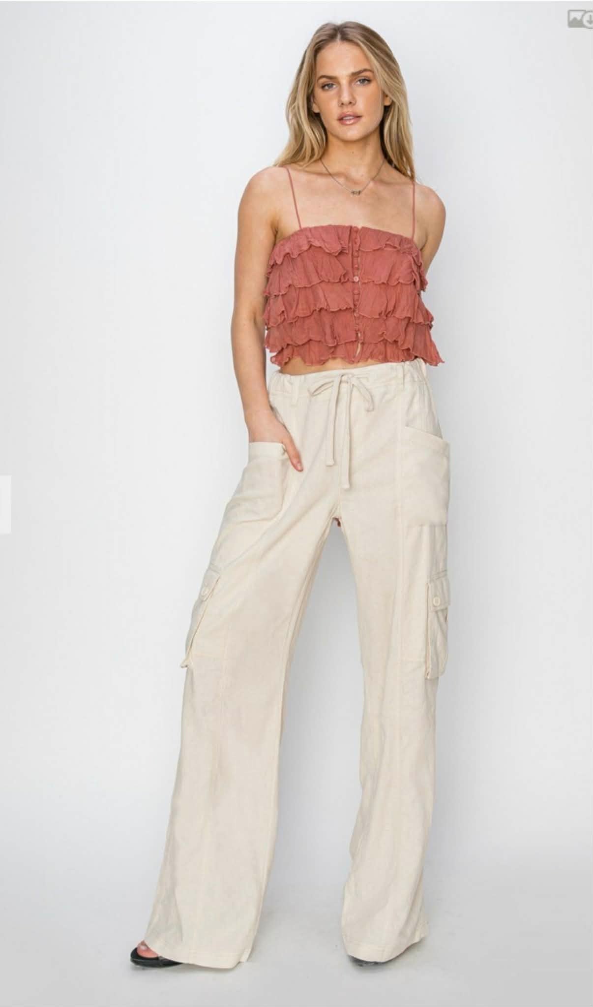 104 High Rise Linen Wide Cargo Pants