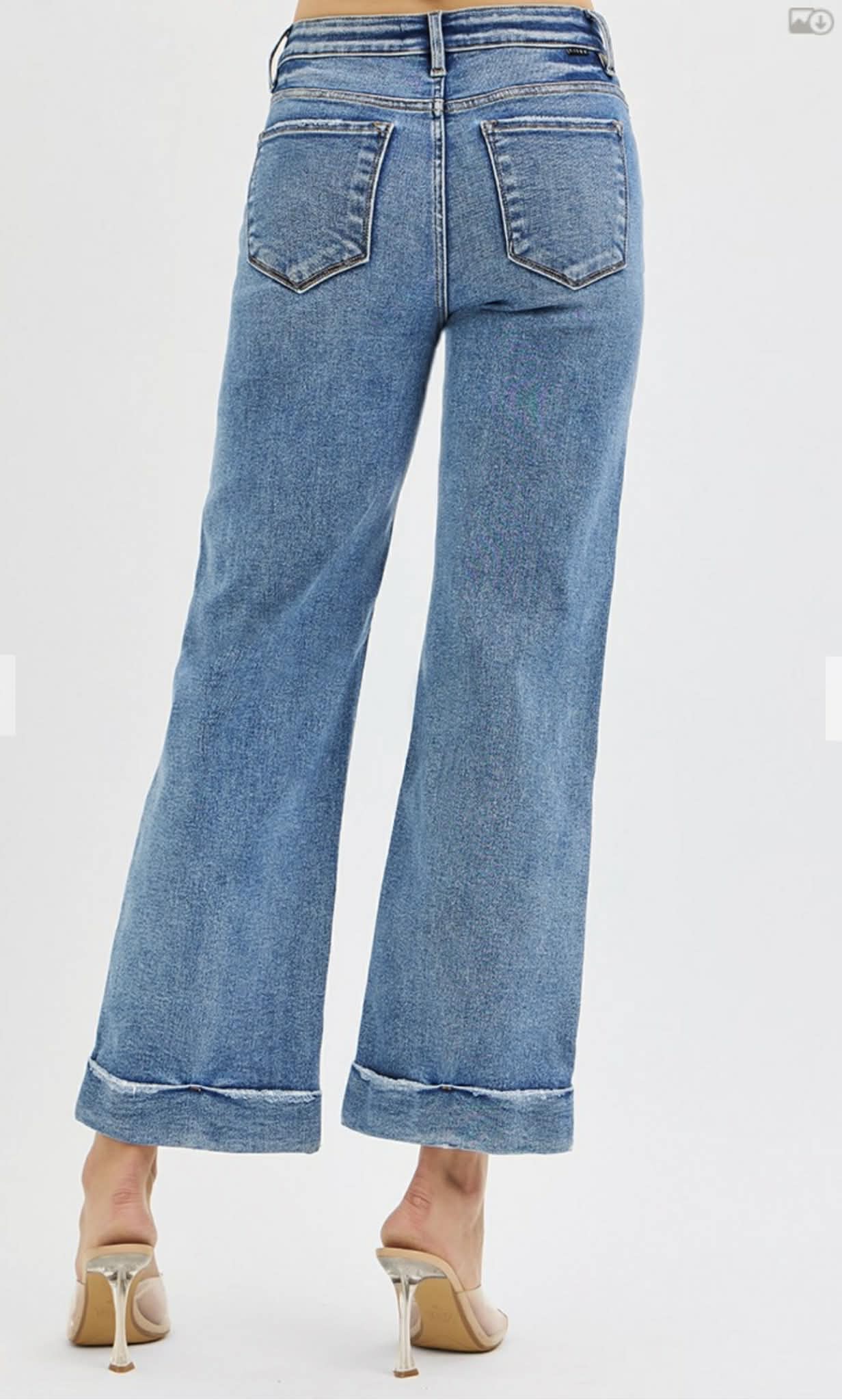 152 Mid Rise Crop Straight Cuff Jeans
