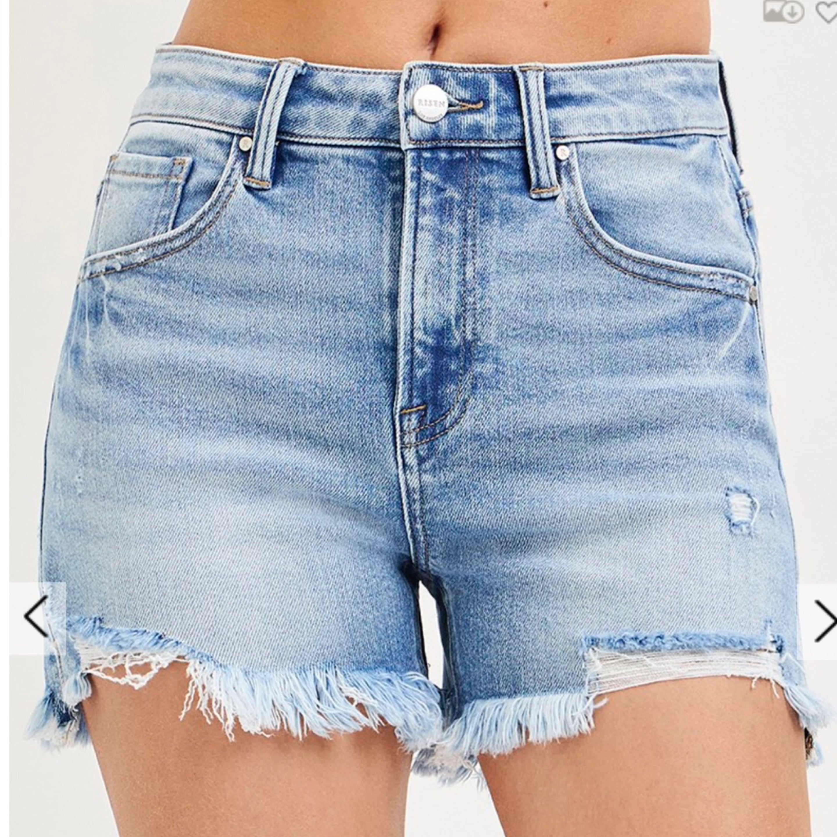292 Light Wash Distressed Risen Jeans
