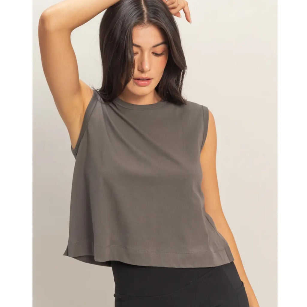 303 Sleeveless Crew Neck Top with Back Pleats