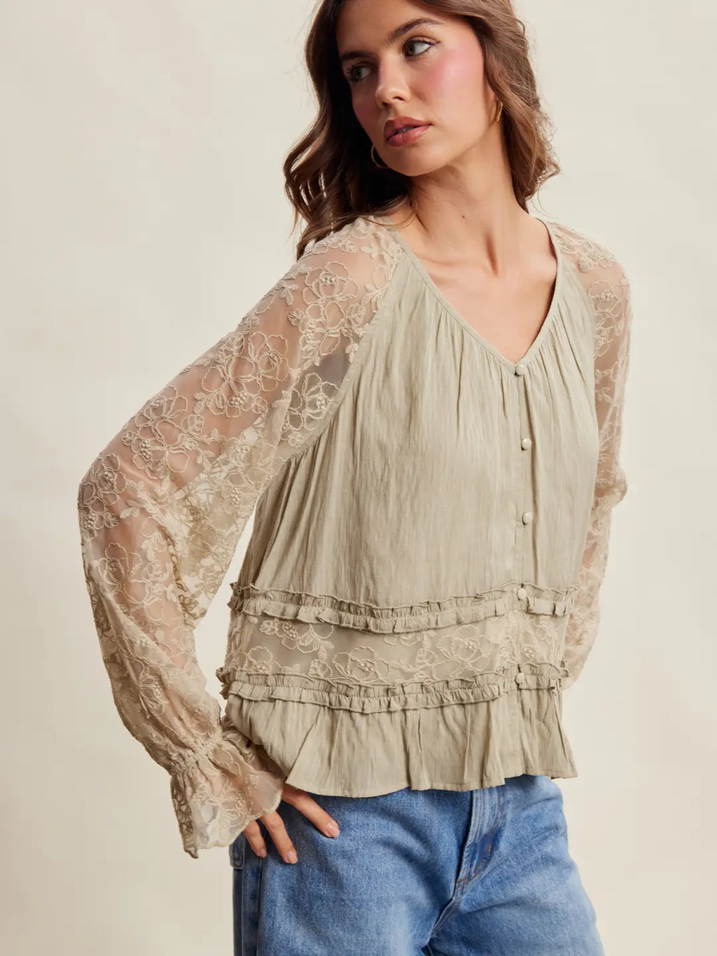 330 Foral Lace Tiered Boho Blouse
